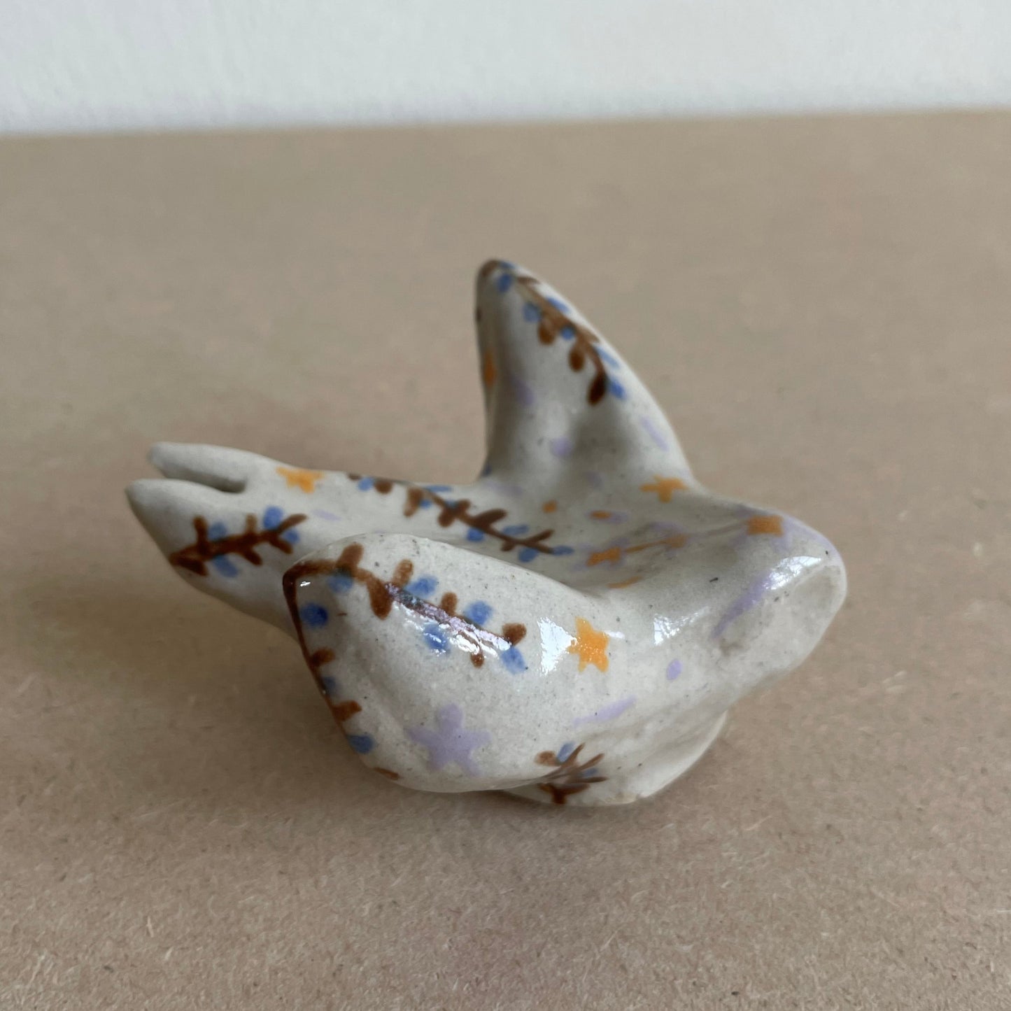 Zwaluw bruin blauwe tak (maat S)