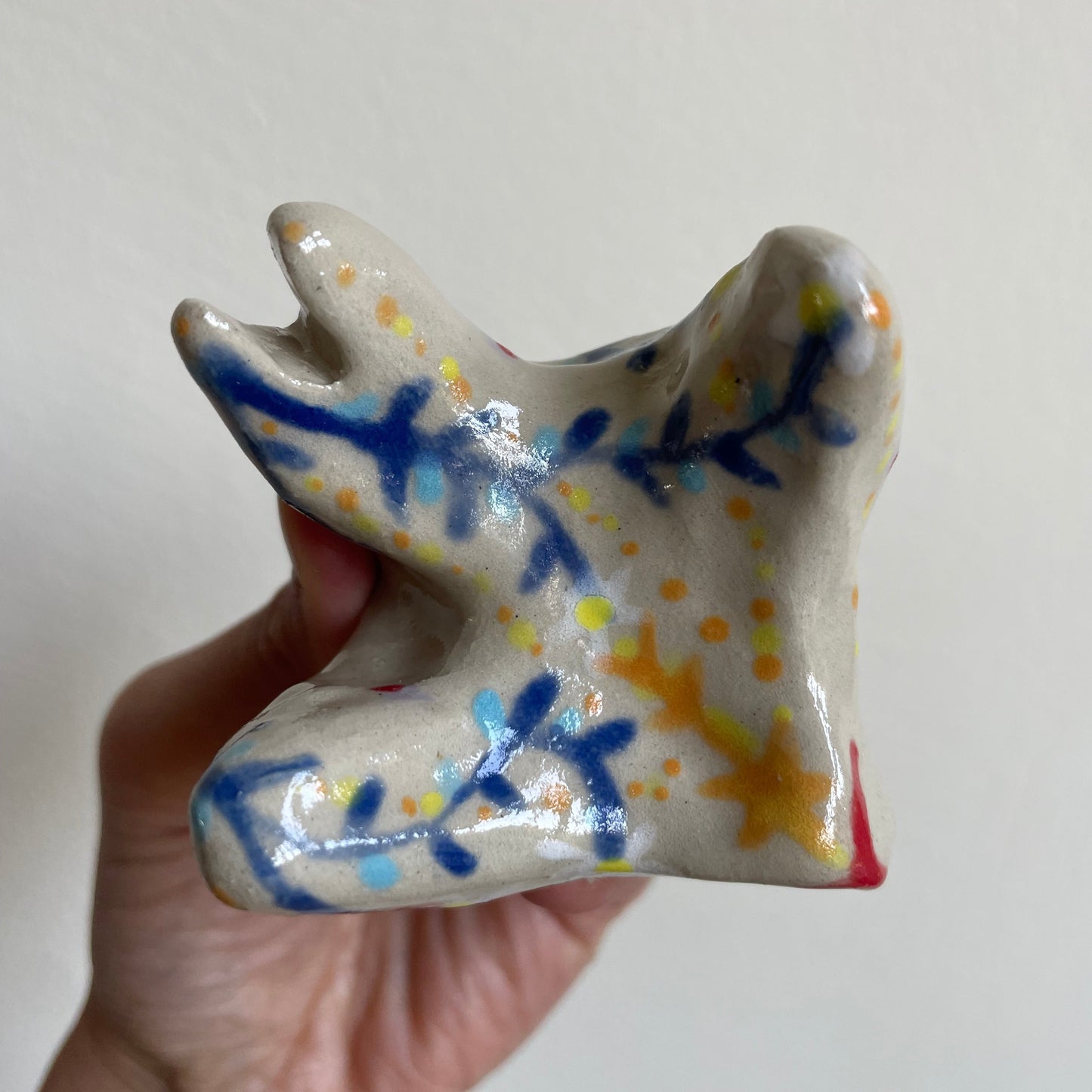 Zwaluw blauwe tak madelief met ster (maat S)